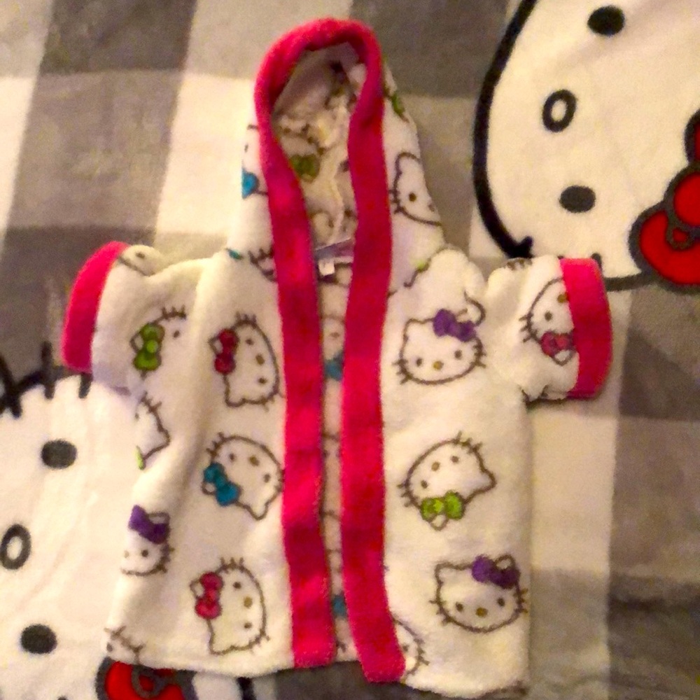 Hello Kitty - Build a bear - robe (no belt)